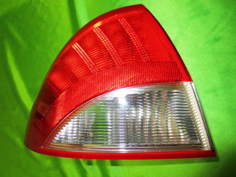 10 11 12 milan left taillight oem 9n7z13405a excellent insurance quality  j8-38