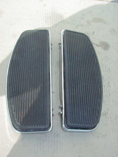 Harley touring softail footboards 86-13