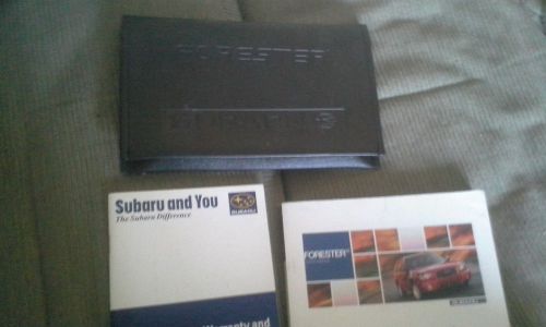 2005 subaru forester  owners manual and case