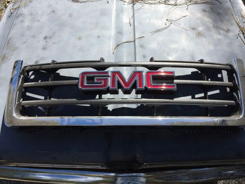 2011 gmc 1500 truck grille