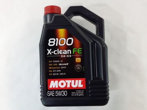 104777 motul 8100 5 liter 5w-30 x-clean fe engine oil  vw 502 00 – 505 01