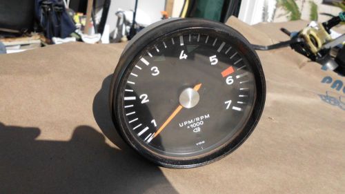 Porsche 914 factory tachometer gauge with sliver button 1974