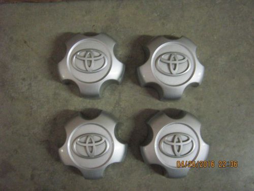 Toyota rav 4 wheel center caps