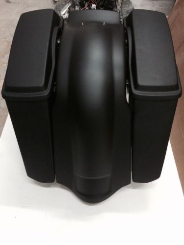 New 6&#034; extended stretched saddlebags, lids and fender no cutouts for baggers