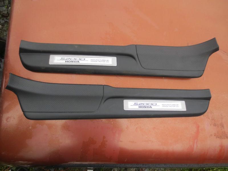 00 01 02 03 honda s2000 driver and passenger side sill door step plate oem set