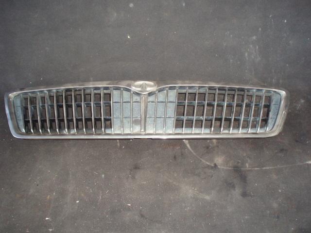 97 infinity i30 i 30 front grill chrome in great shape