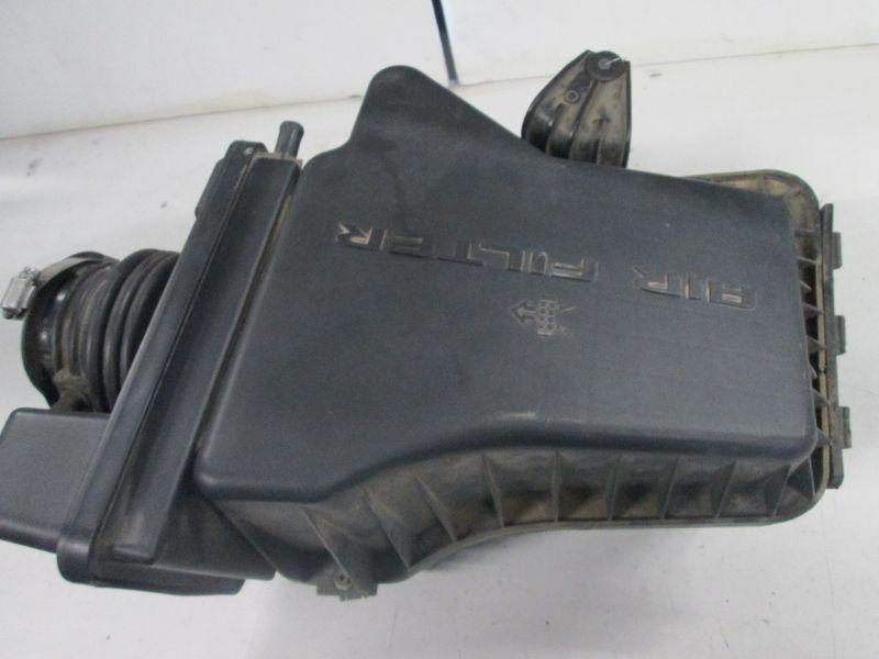 Air cleaner 2006 chrysler pacifica 3.5l