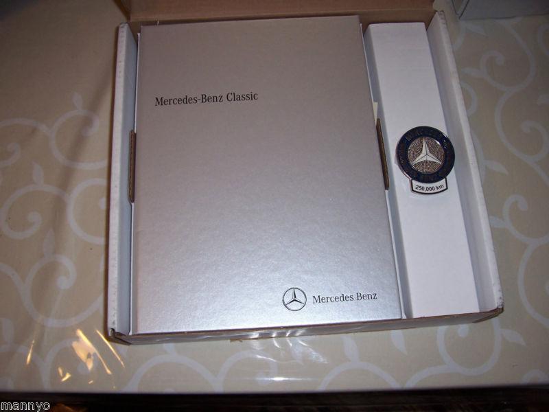 Mercedes benz - 250000 kilometer high mileage award badge new in org box