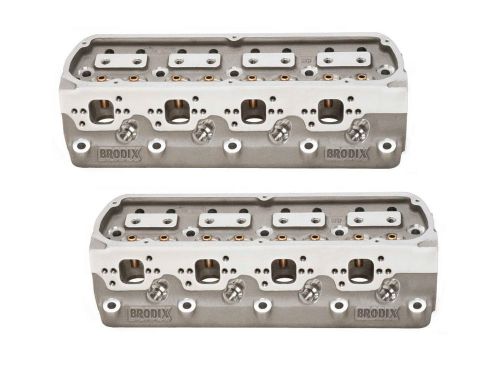 Brodix lh f17 series 17° ford cylinder heads **price is for a pair **