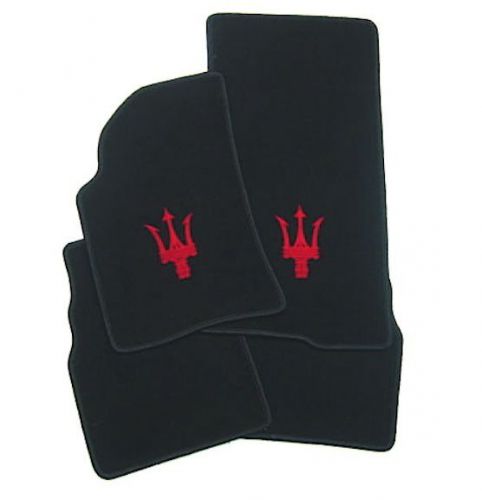 Black/red velours mat set for maserati 4200 gt + cambiocorsa