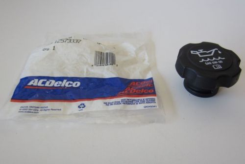 Gm 12573337 cadillac buick chevy engine oil filler cap acdelco fc208 oem new