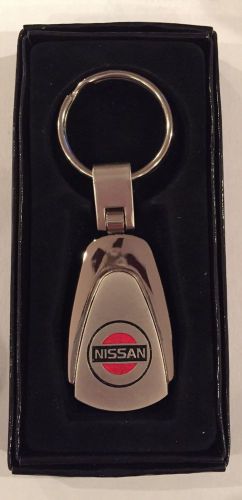New nissan metal key chain ring fob. handsome, high quality keychain gift box