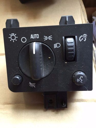 Headlight switch acdelco gm oem  20983206 colorado, canyon