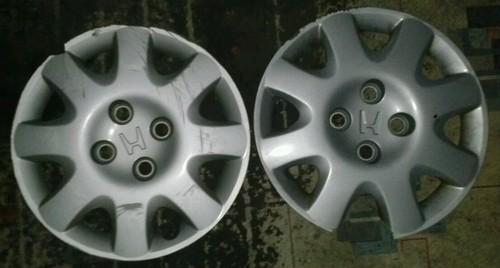 Honda civic 2 hubcaps 14inch (fast shipping) 