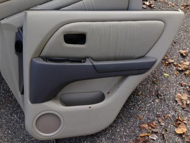 99-03 lexus rx300 passenger right side rear door panel 