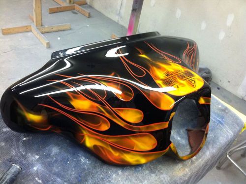 Harley-davidson street glide paint job - flames graphics pinstriping