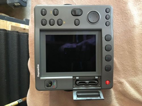 Raymarine l760