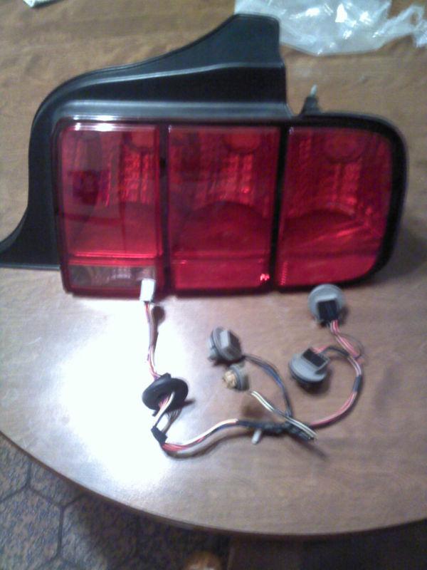 Tail lights 05 to 09 mustang gt