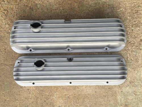 Vintage ford finned valve covers 289 302 351w