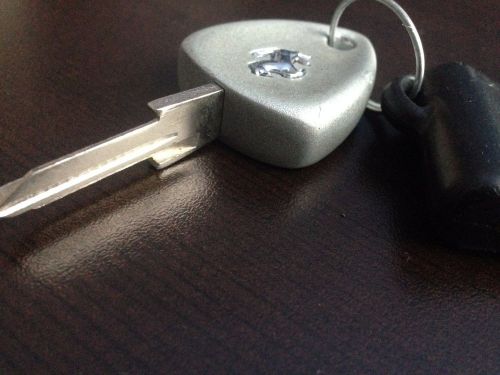 Brand new authentic ferrari key with remote fob