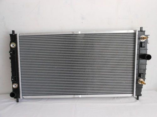 New radiator fits for chrysler concorde 1998-2004 3.2 197 v6