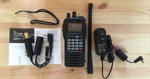 Icom ic-a6 vhf airband transceiver w/ accessories and icom hm-173 speaker mic