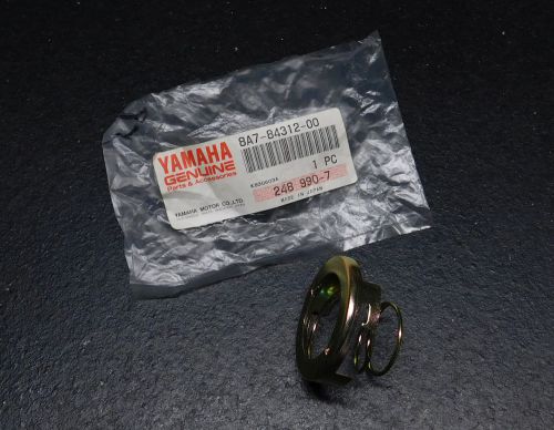 Headlight socket holder - yamaha srx440 - 8a7-84312-00-00