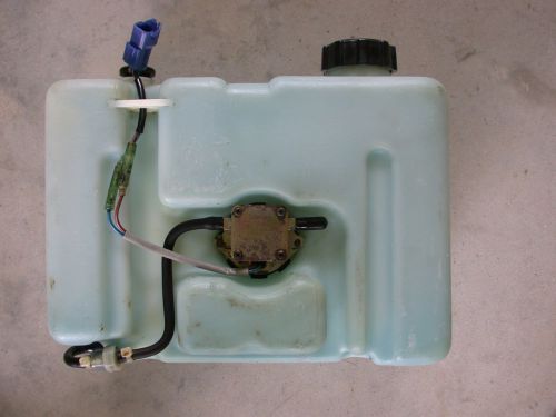 Yamaha outboard remote oil tank