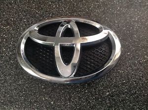 Toyota front grille hood emblem logo 150 mm or 5 7/8&#034; with black base