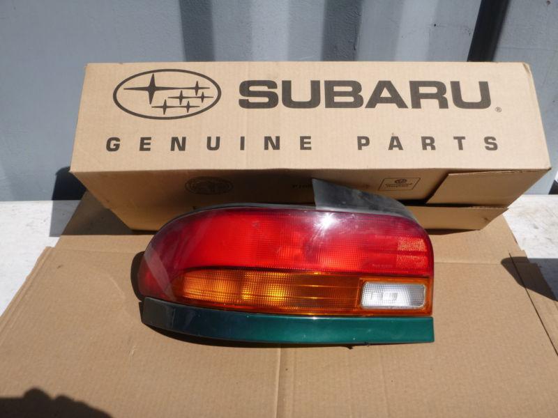 1998 subaru impreza rs tail light left side oem (used)