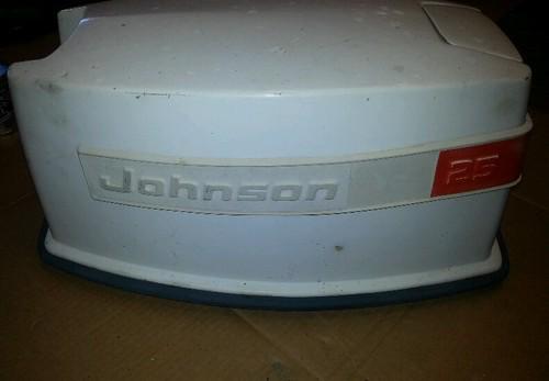 Johnson evinrude omc 25 hp 1972 engine cowling cover *no reserve*