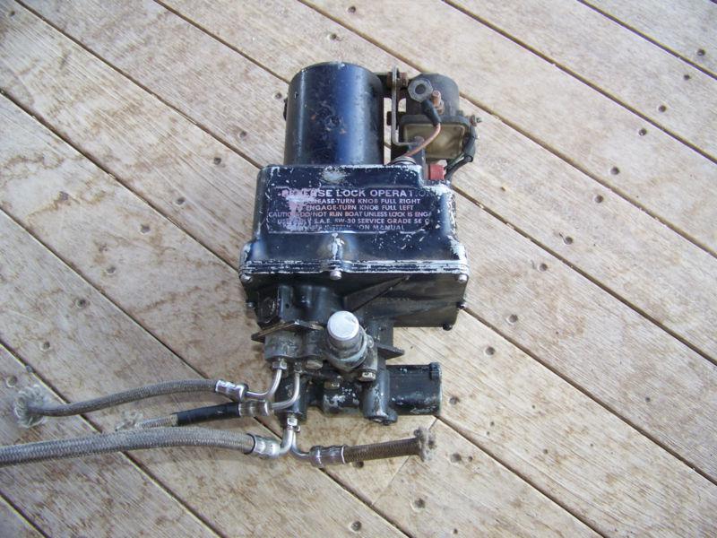 Vintage boat marine power tilt trim motor pump omc mercury