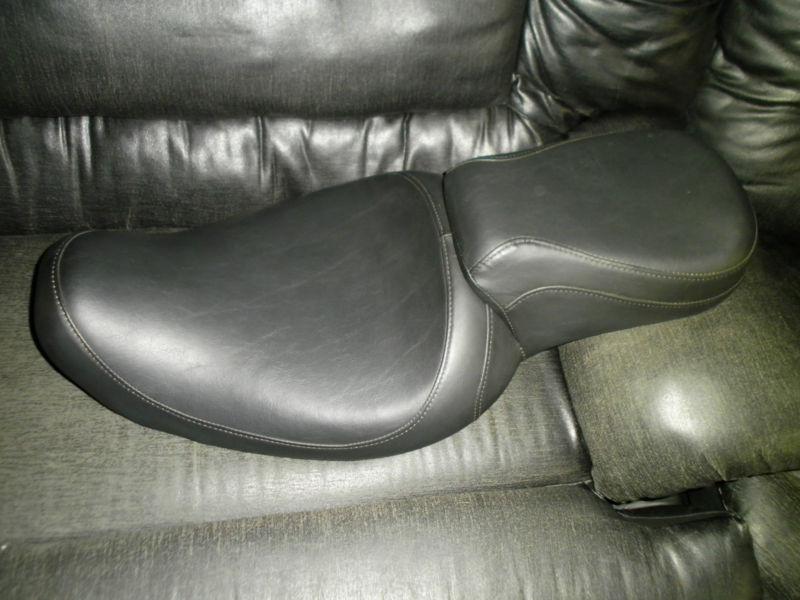 Milsco leather two person dual seat for harley davidson, great condition