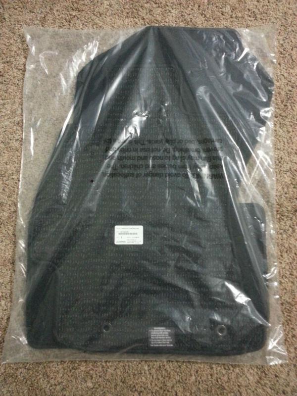 New subaru forester custom-fitted carpeted floor mats black gray j501ssg301 4pc