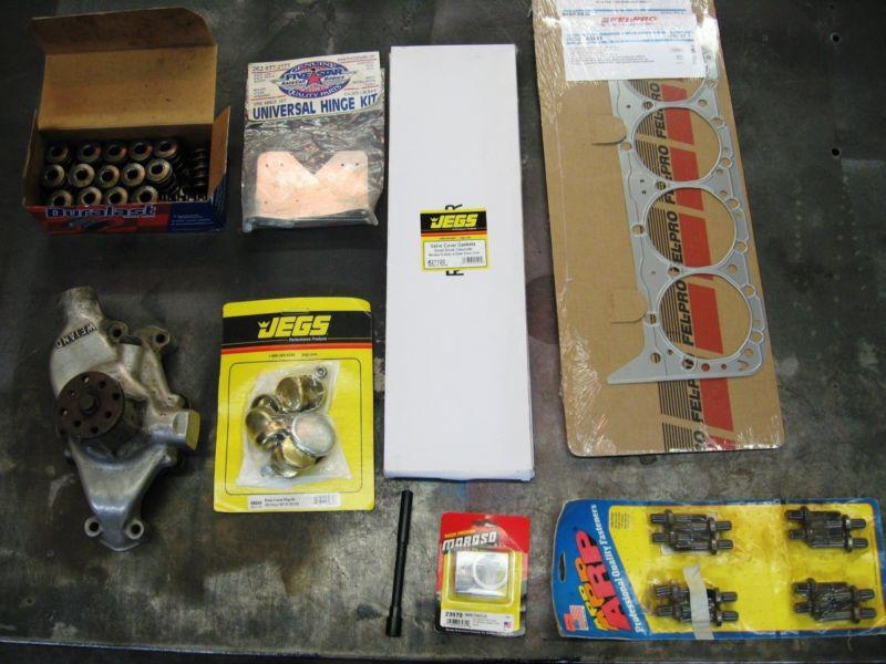 Small block chevy parts lot (gskts, rocker studs, etc.)