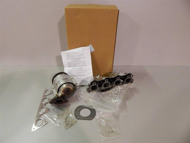 Dorman 673-439 exhaust manifold kit catalytic converter