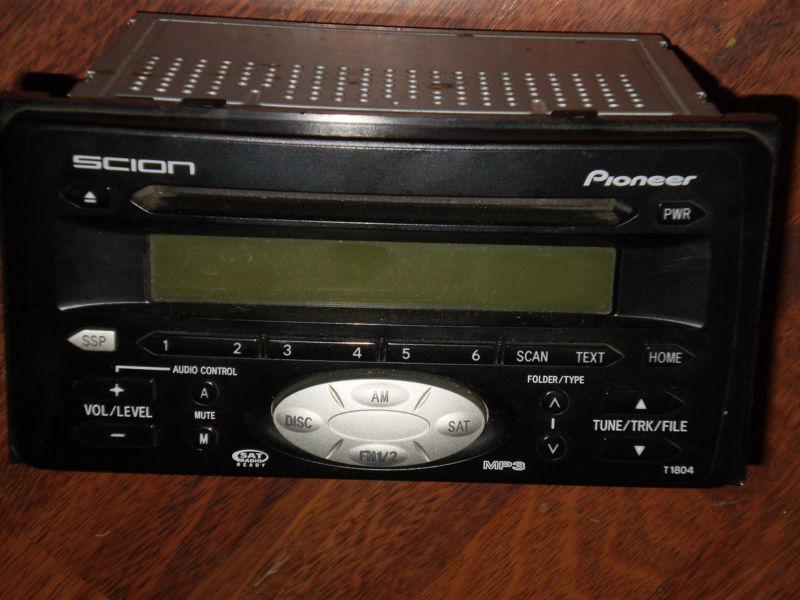 Scion...pioneer  cd player am/fm mp3 pioneer 86120-0w100