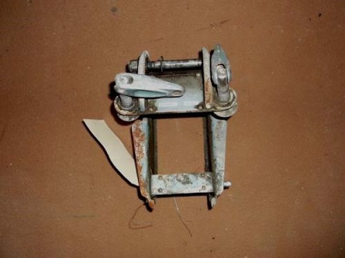 F3a963 1959 5 hp montgomery wards sea king bracket clamp from model gg8977b