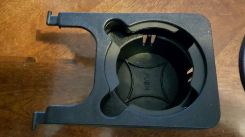 1992-2001 lumina regal monte carlo deville 88 century cup holder