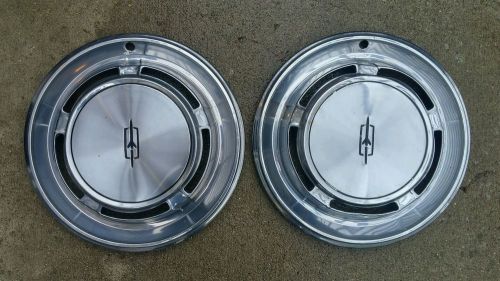 Two 1970 olds oldsmobile f85 cutlass hubcaps wheel covers 14&#034; classic retro