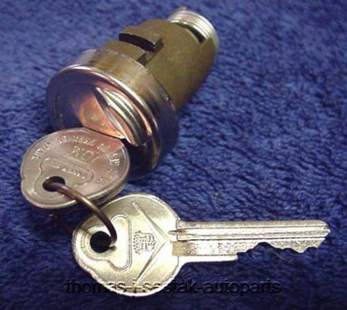 Nos trunk lock original crest logo keys gm caddy cadillac 1967 1968