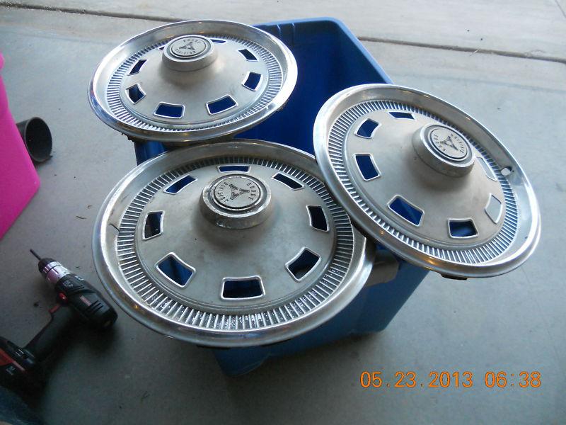 1966-1967 dodge coronet factory 14" hubcaps, very good qulity, 3 only!