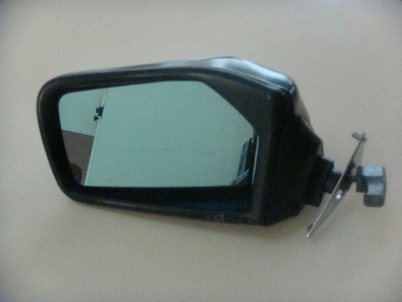 Old  mercedes  drivers side mirror sl 1985-90