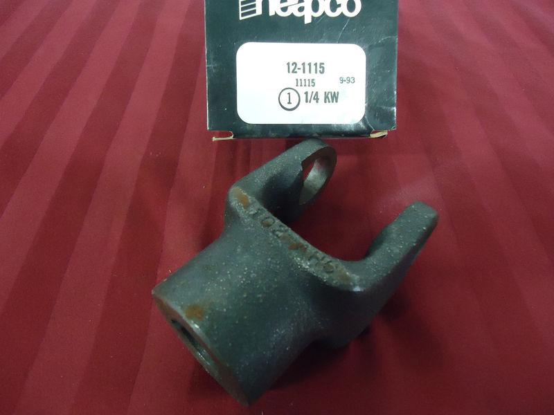 Neapco implement yoke, 1200 series, round, 1 inch bore