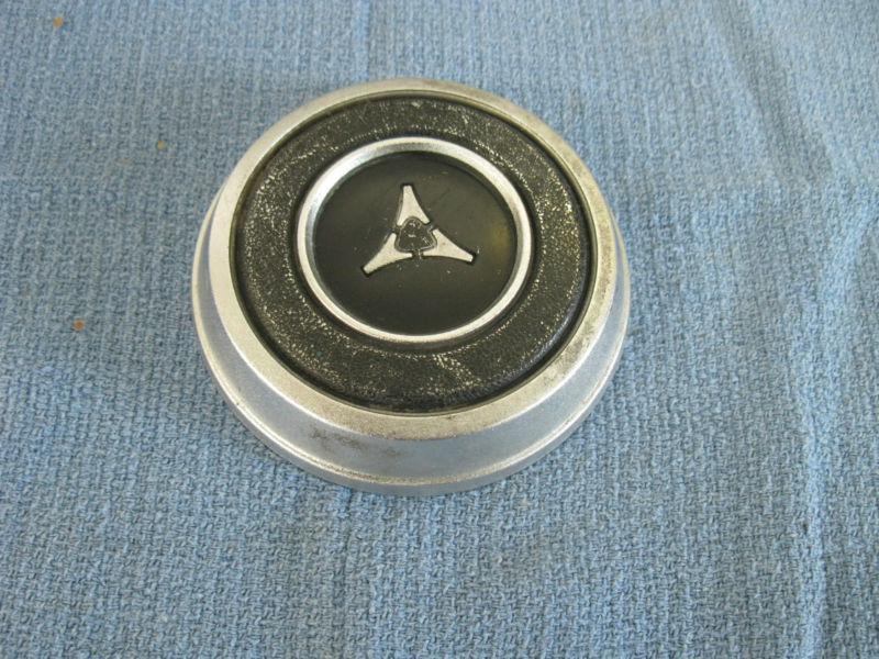 1967 dodge dart coronet  steering wheel horn button     913