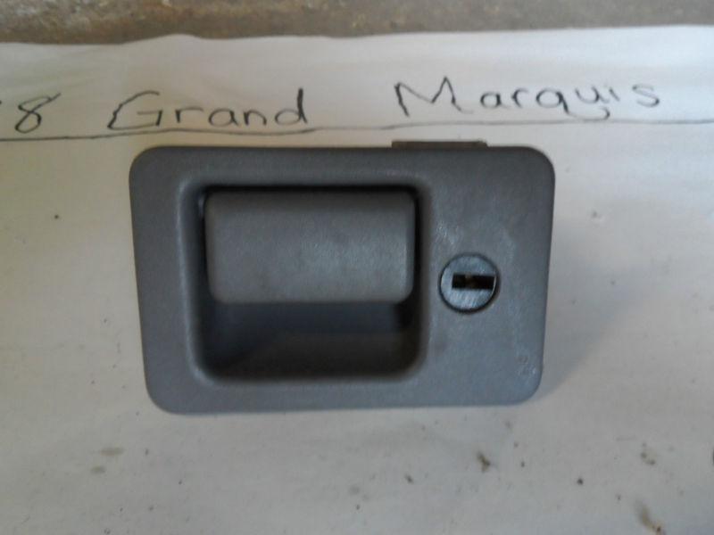 Gray glove box latch 1998 1999 2000 mercury grand marquis ls oem