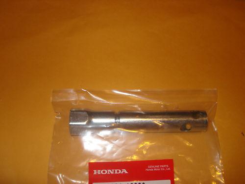 Honda crf150f crf230f xr185 xr200r spark plug wrench 