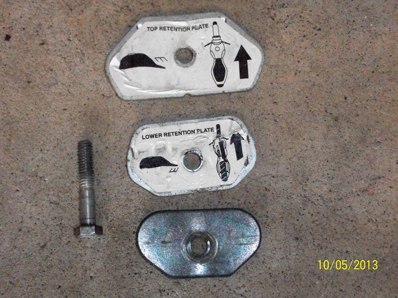 Buell fuel tank hold down retention plate & bolt