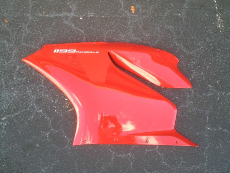 Ducati panigale 1199 red left upper fairing panel excellent condition