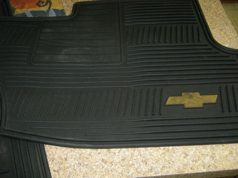 Chevy truck floor mats 2012
